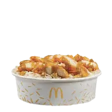 McDonald’s Chicken Curry Rice Bowl served in a takeout bowl, priced at ₱87 with 514 calories in the Philippines.